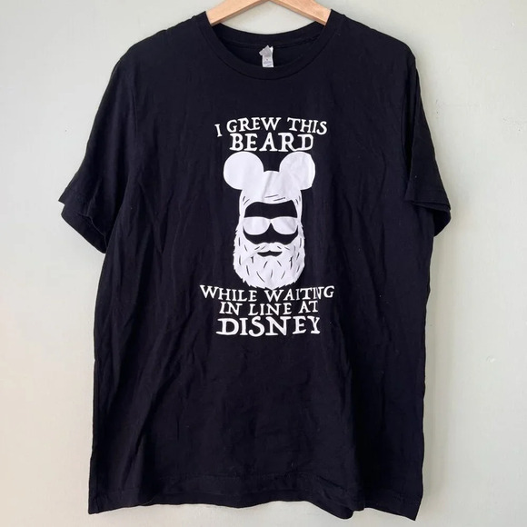 Disney Theme Black T-Shirt "I Grew This Beard While Waiting In Line" - Picture 1 of 2